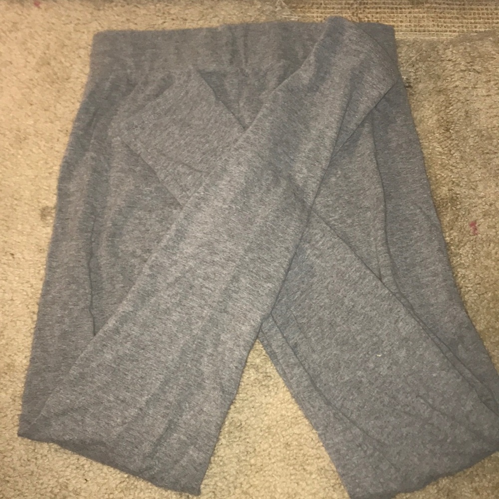 Grey leggings
